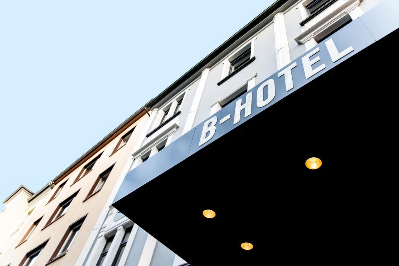B-Hotel Dusseldorf Exterior photo
